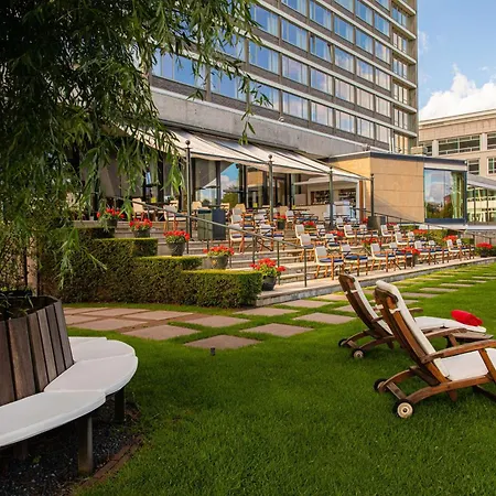 Hilton 5*