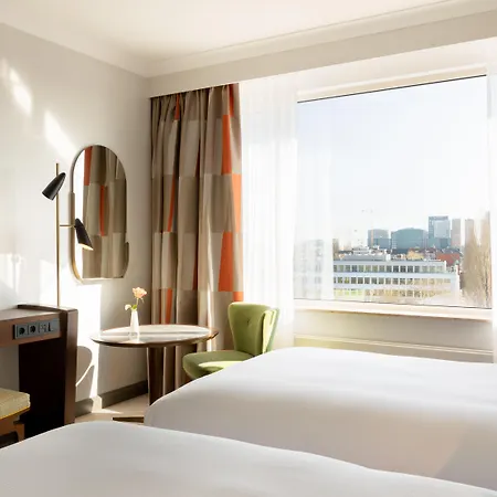 Hilton 5* Amszterdam