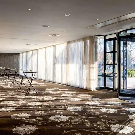 Hilton 5* אמסטרדם