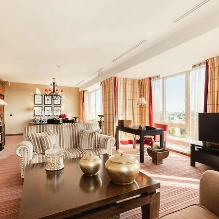Hilton